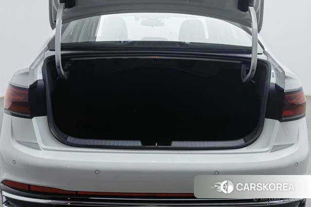 Volkswagen Sagitar id 4307084 из Китая 22