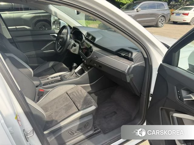 Audi Q3 id 4329072 из Китая 18