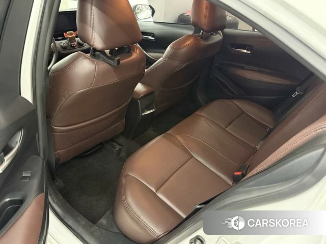 Toyota Corolla id 4278236 из Китая 8
