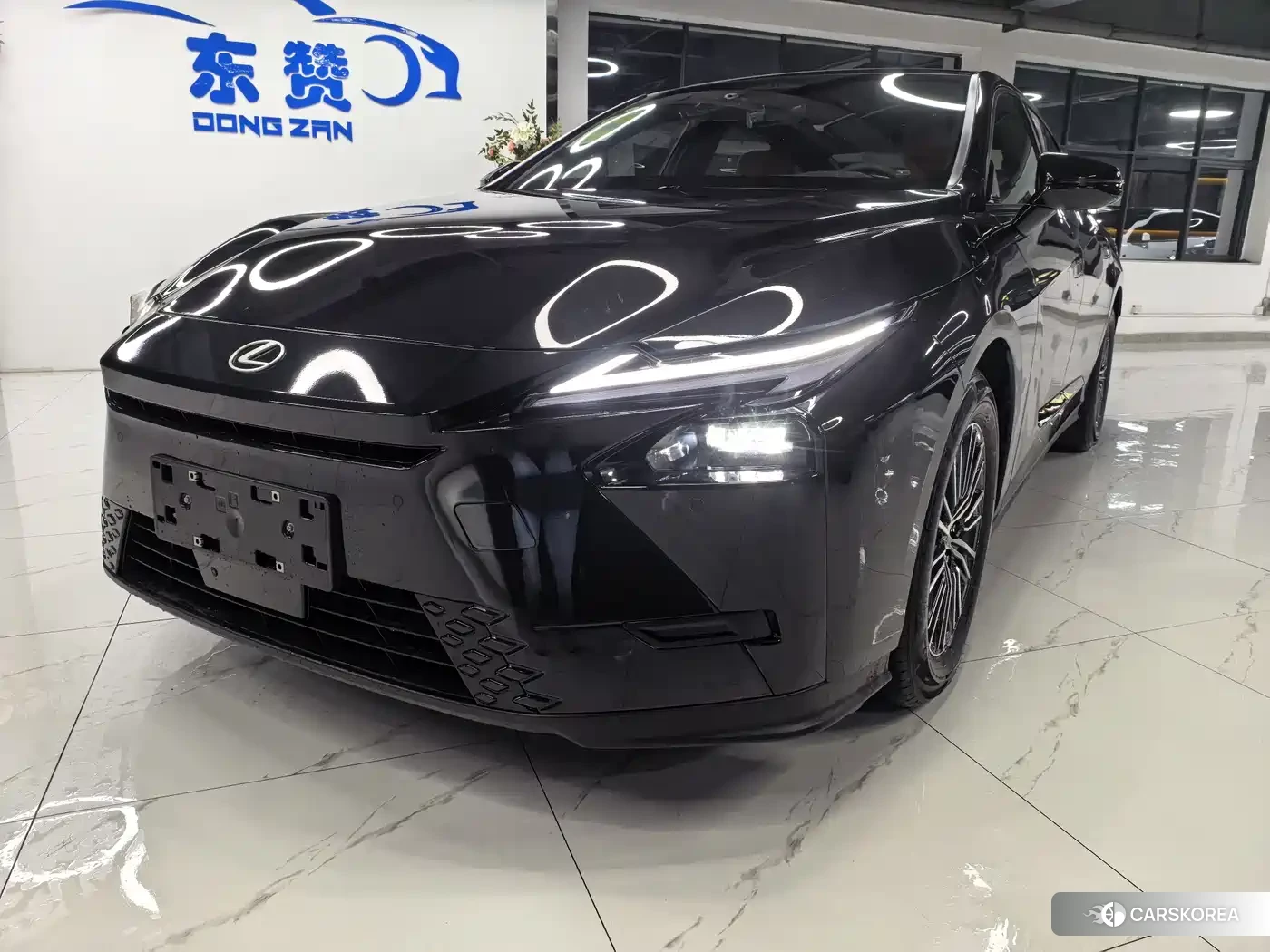 Lexus ES id 4514292 из Китая 22