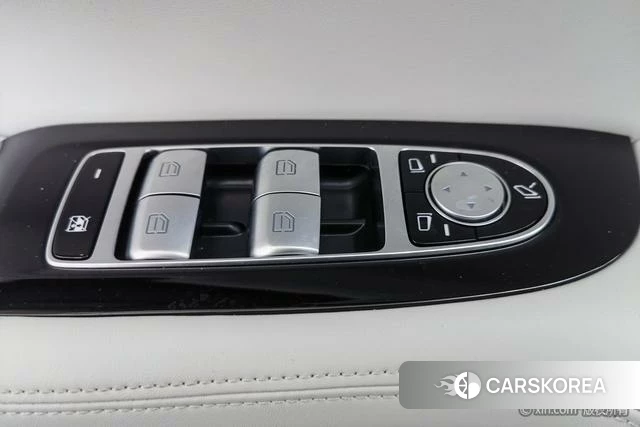 Lan Tu Dreamer PHEV id 4236163 из Китая 22