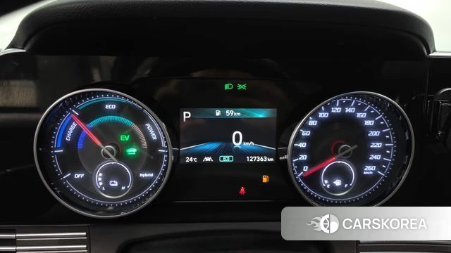 Hyundai The New Grandeur IG Hybrid id 4410530 из Кореи 32