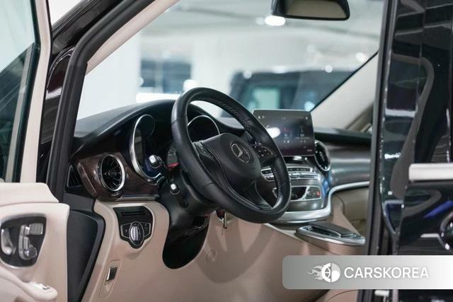 Mercedes-Benz V-class id 4275537 из Китая 19