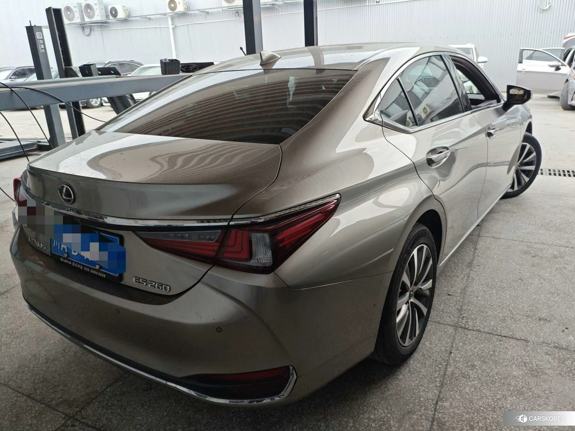 Lexus ES id 4441240 из Китая 11