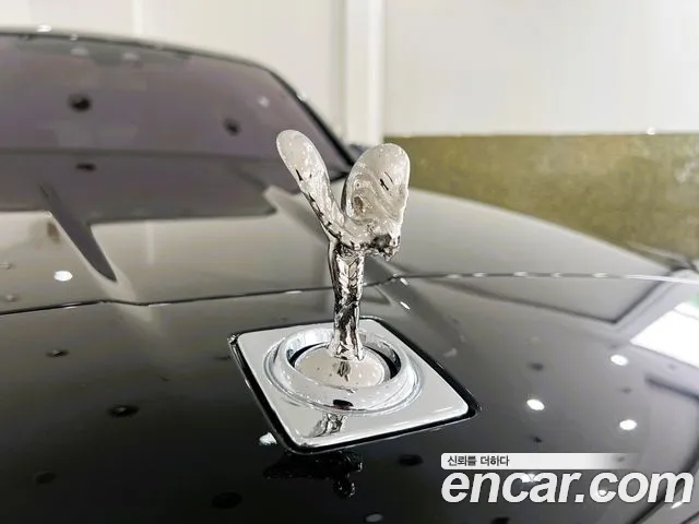 Rolls-Royce Cullinan id 2536129 из Кореи 18