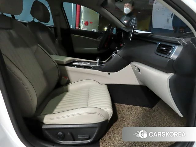 Genesis G70 id 3911245 из Кореи 18