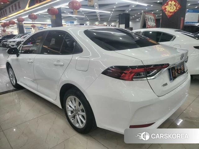 Toyota Corolla id 4275495 из Китая 18