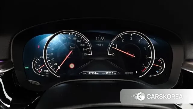 BMW 5 Series (G30) id 3773287 из Кореи 18