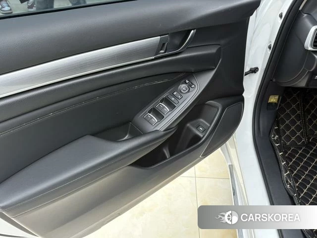 Honda Accord id 4291309 из Китая 12