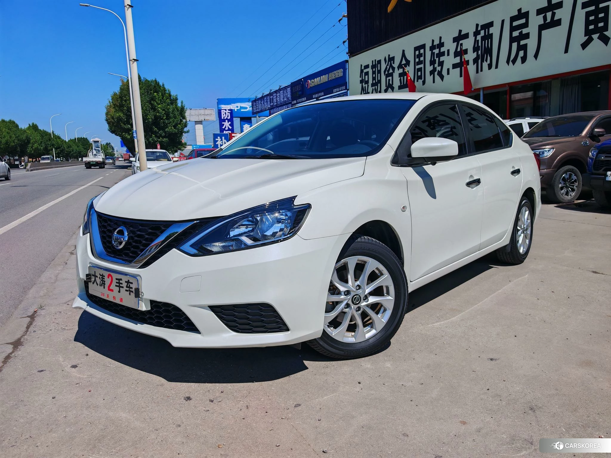 Nissan Sylphy id 4510794 из Китая 14