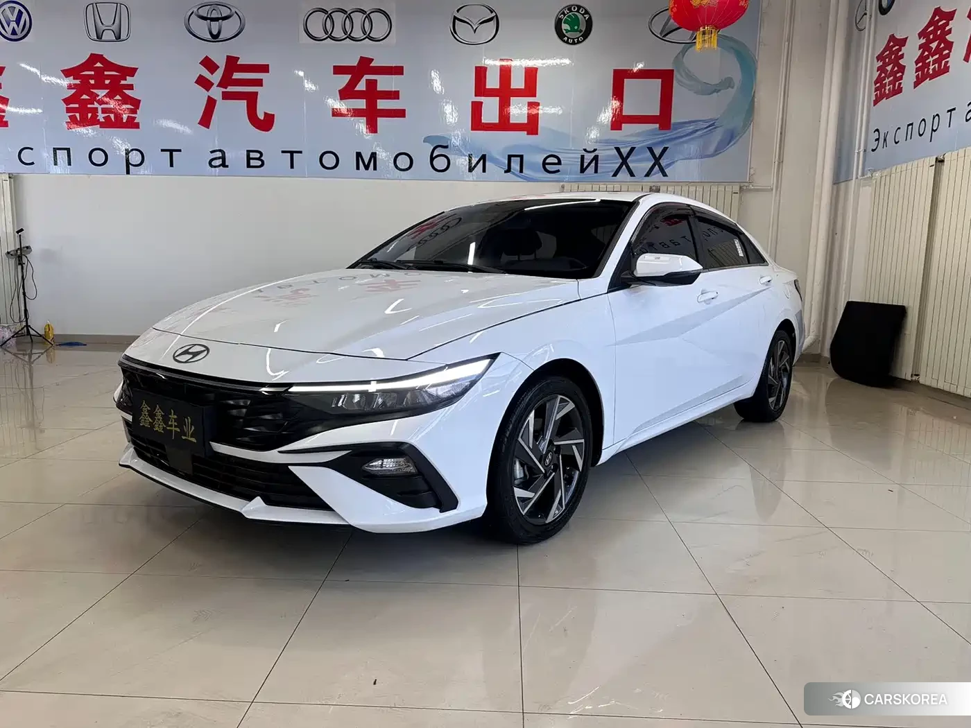 Hyundai Elantra id 4576594 из Китая 10