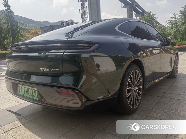 Geely Galaxy Galaxy Sparkle 8 PHEV id 4205610 из Китая 17