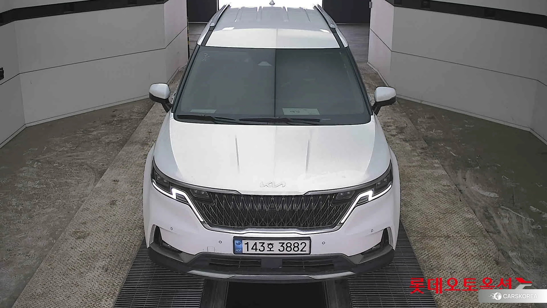 Kia Carnival id 3888290 из Кореи 35