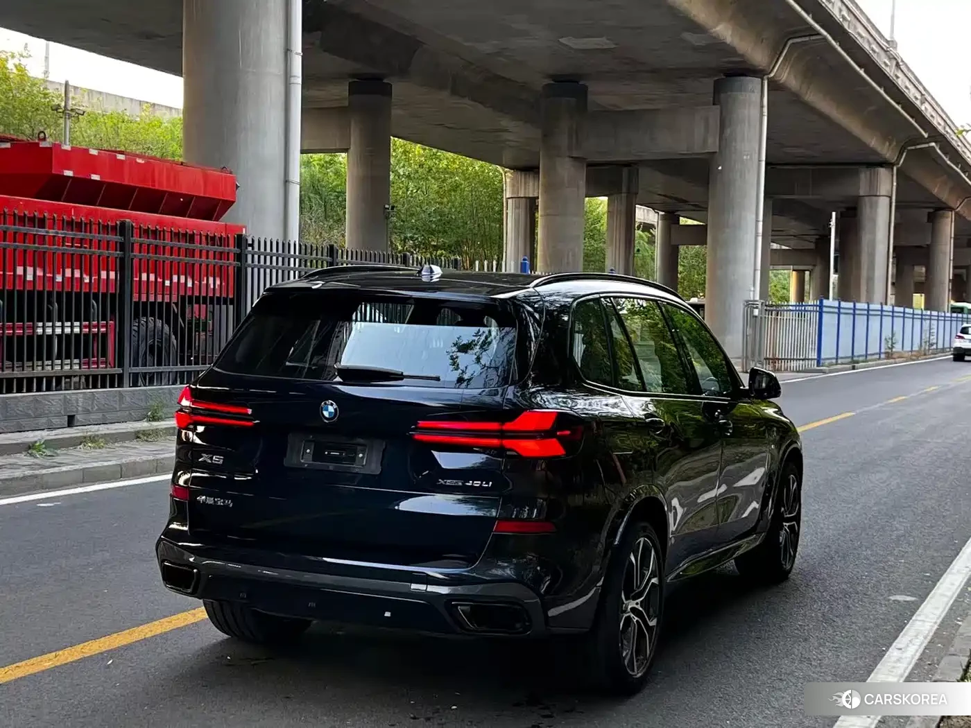 BMW X5 id 4622433 из Китая 8