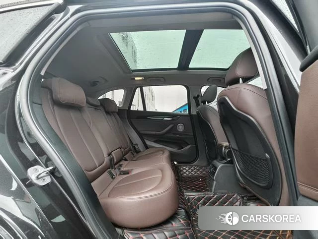 BMW X1 id 4299554 из Китая 8