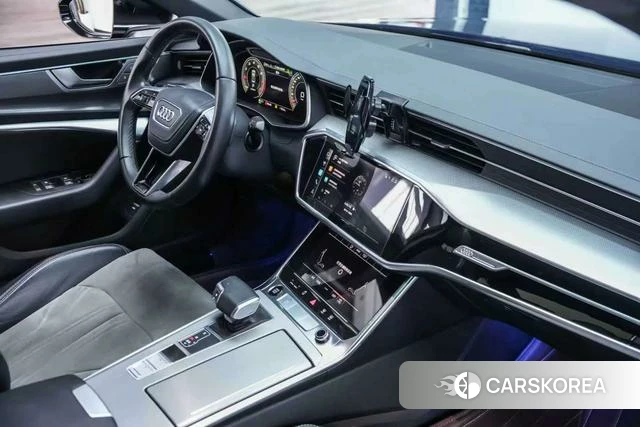 Audi A6L id 3993391 из Китая 10