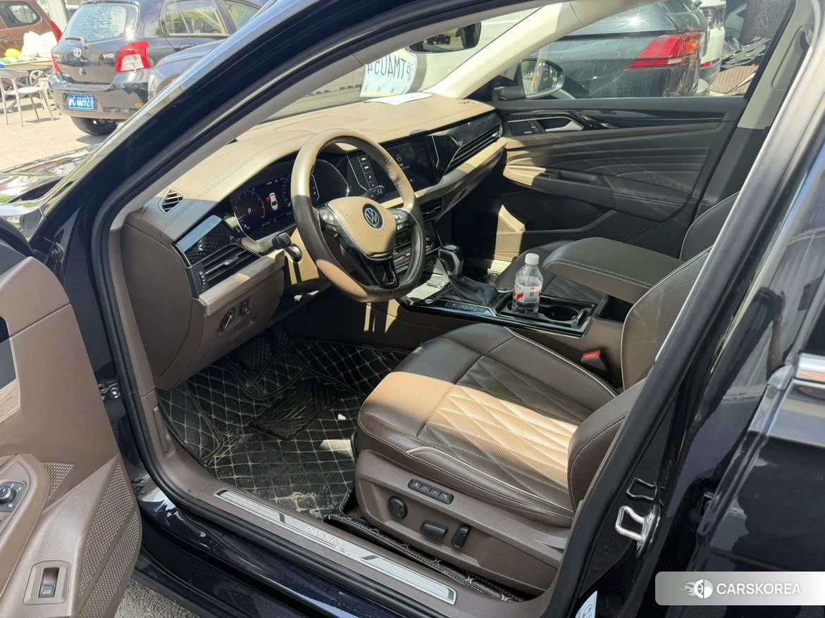 Volkswagen Passat id 4452876 из Китая 8