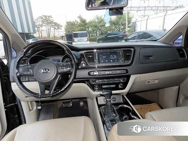 Kia The New Carnival id 4251079 из Кореи 16