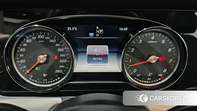 Mercedes-Benz E-Class W213 id 4417430 из Кореи 29