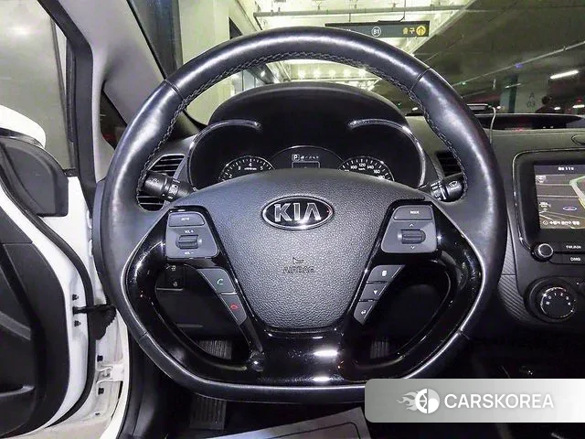 Kia The New K3 id 3029542 из Кореи 17