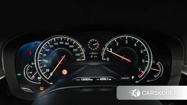 BMW 5 Series (G30) id 4435803 из Кореи 18