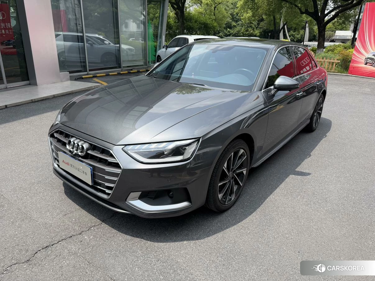 Audi A4L id 4420011 из Китая 10