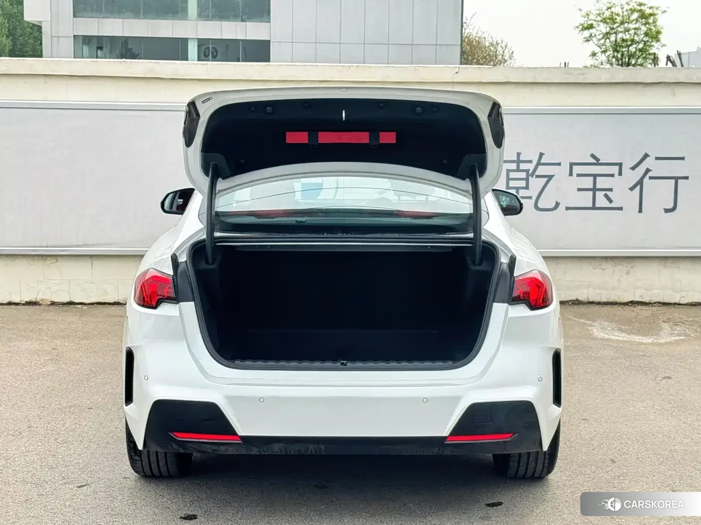 BMW 2 series id 4653850 из Китая 11