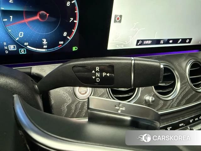 Mercedes-Benz E-class id 4255748 из Китая 16
