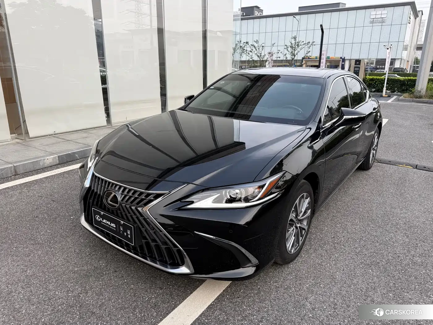 Lexus ES id 4559757 из Китая 8