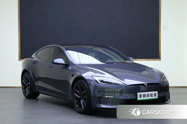Tesla Model S id 3907836 из Китая 20
