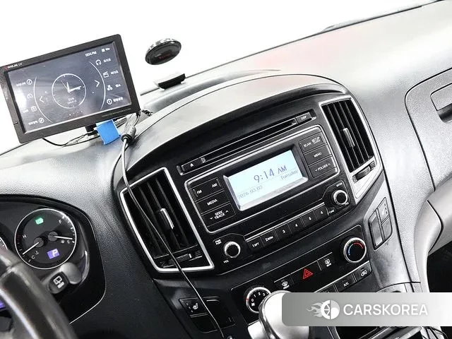 Hyundai The New Grand Starex id 3737325 из Кореи 18