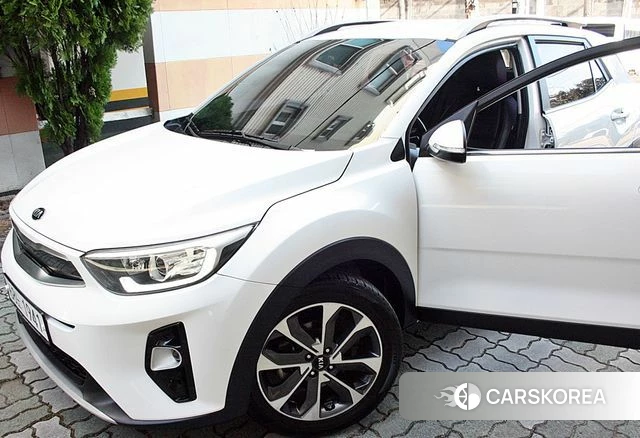 Kia Stonic id 4563298 из Кореи 18
