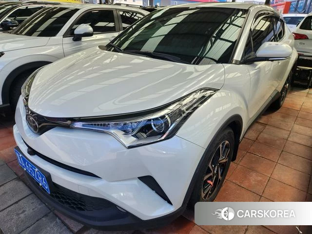 Toyota C-HR id 4207805 из Китая 8