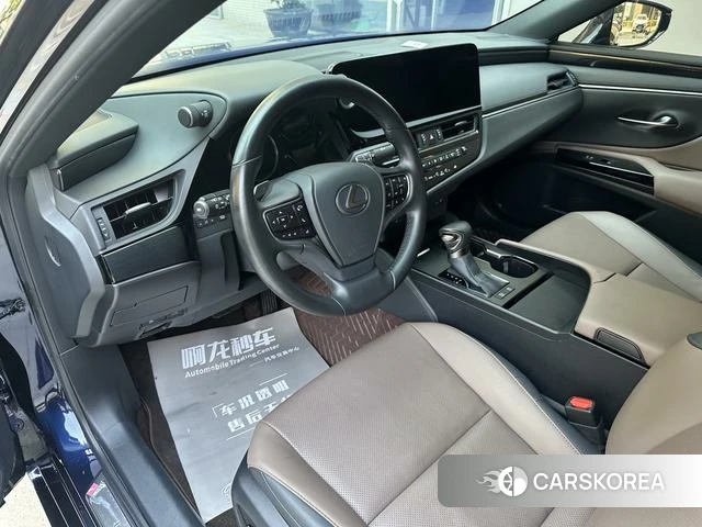Lexus ES id 4321077 из Китая 21