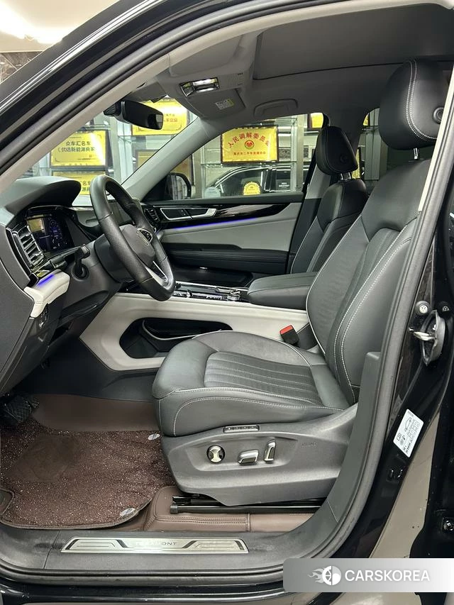 Volkswagen Tourang id 4297522 из Китая 18