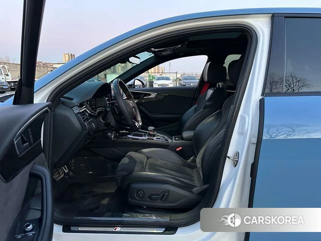 Audi A4L id 4208132 из Китая 17