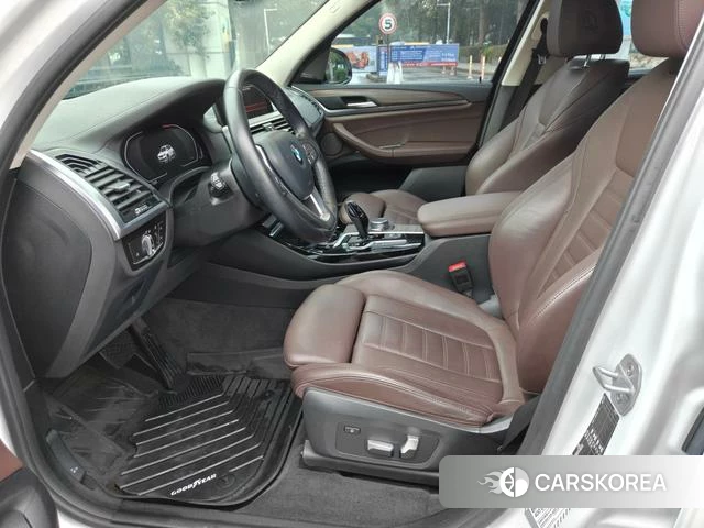 BMW X3 id 4242166 из Китая 8