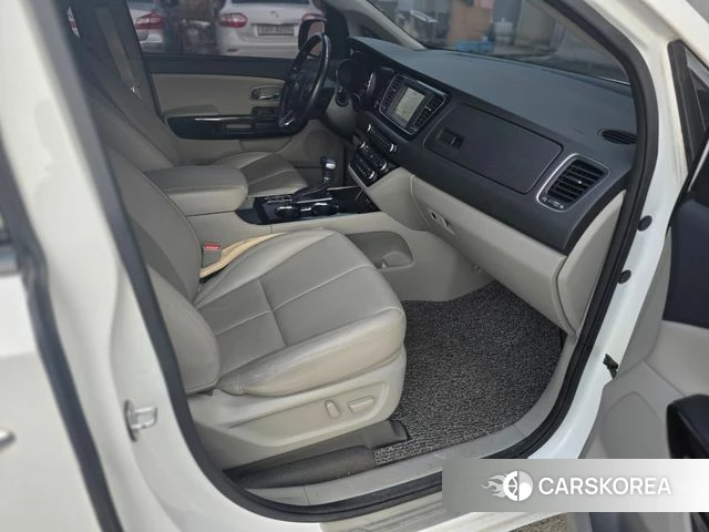 Kia The New Carnival id 3834649 из Кореи 12