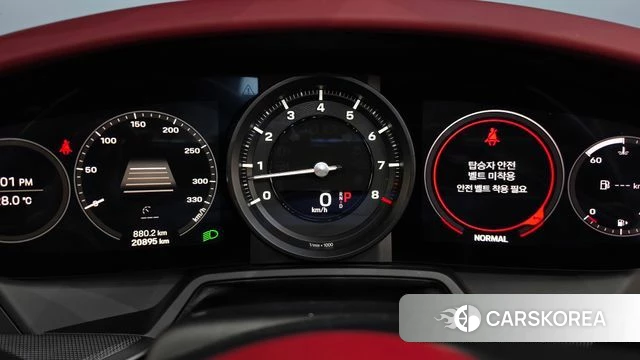 Porsche 911(992) id 4542479 из Кореи 36
