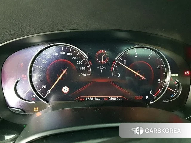 BMW 5 Series (G30) id 3485051 из Кореи 18