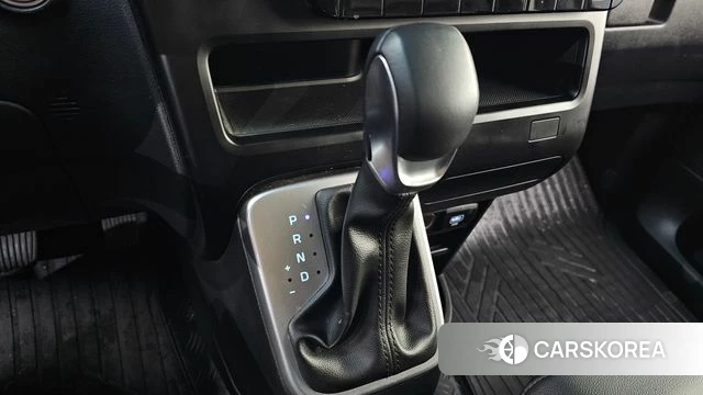 Hyundai Staria id 3902743 из Кореи 18