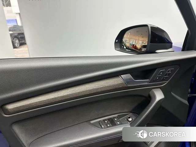 Audi Q5L id 4219875 из Китая 12