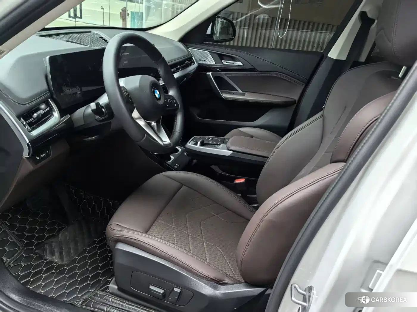BMW X1 id 4600728 из Китая 8