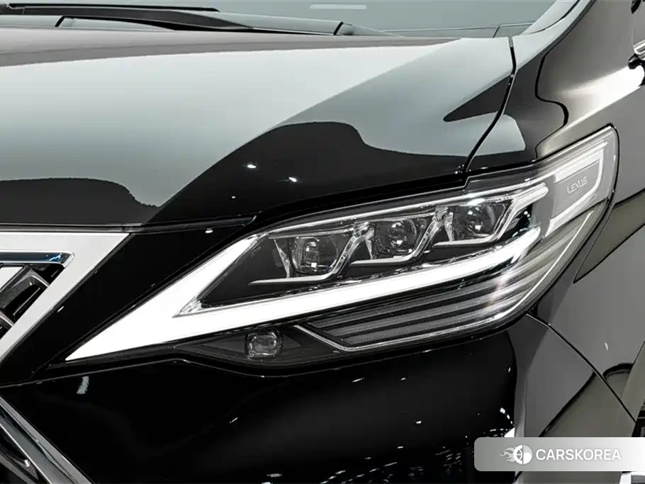 Lexus LM id 4589086 из Китая 29