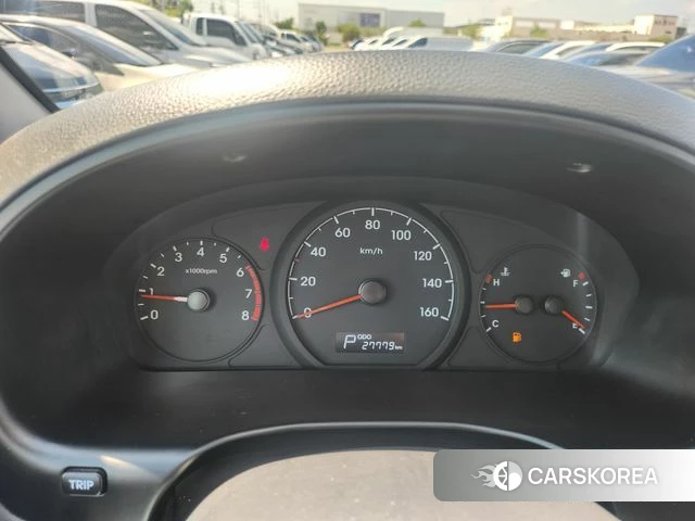 Hyundai The New Grand Starex id 4614372 из Кореи 13