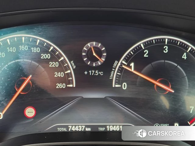 BMW 5 Series (G30) id 3807858 из Кореи 14