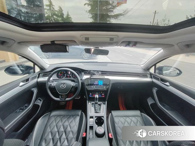 Volkswagen Magotan PHEV id 4260432 из Китая 8
