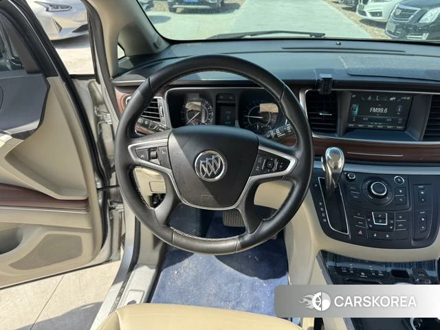 Buick GL8 id 4240083 из Китая 15