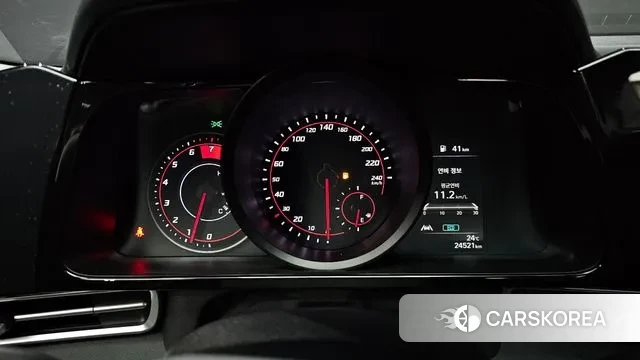 Hyundai Avante (CN7) id 3237200 из Кореи 18