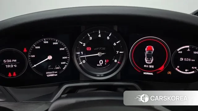 Porsche 911(992) id 3359852 из Кореи 18